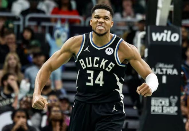 字母哥复出狂砍31+14+8 雄鹿四杀步行者终结四连败