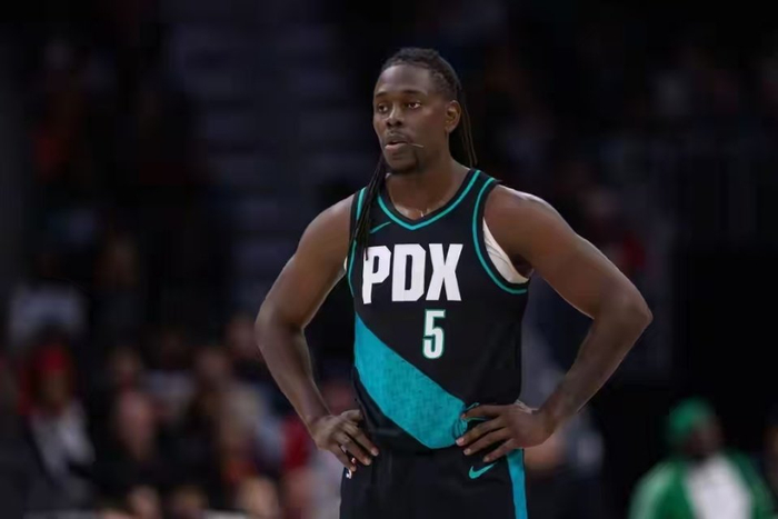 绿军送走双核仍稳居东部第二 史蒂文斯交易策略