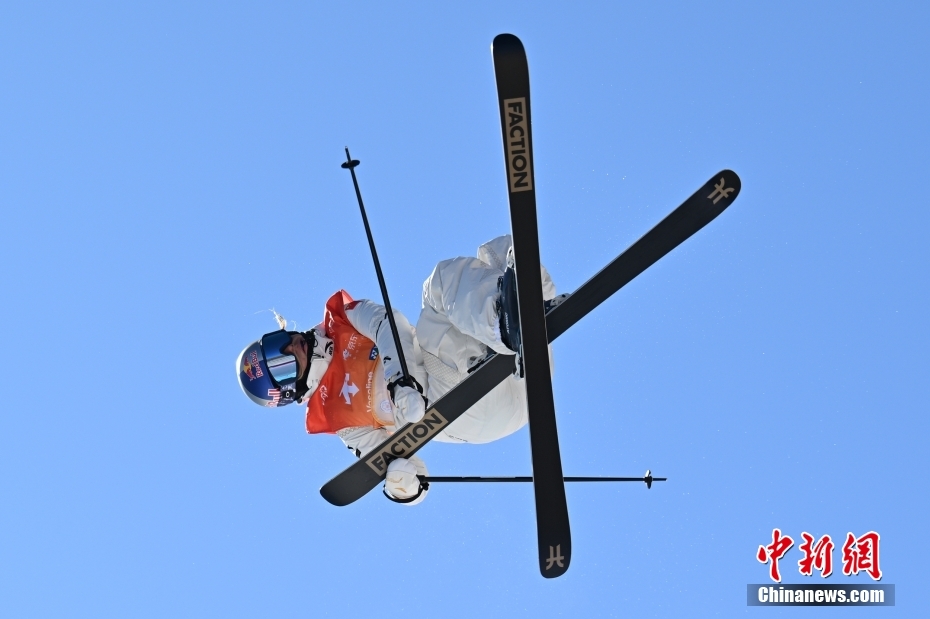 谷爱凌夺金创纪录 自由式滑雪世界杯冠军数登顶